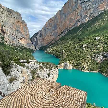 Вилла Casa Acollidora I Familiar Amb Jardi I Barbacoa Ажер Экстерьер фото