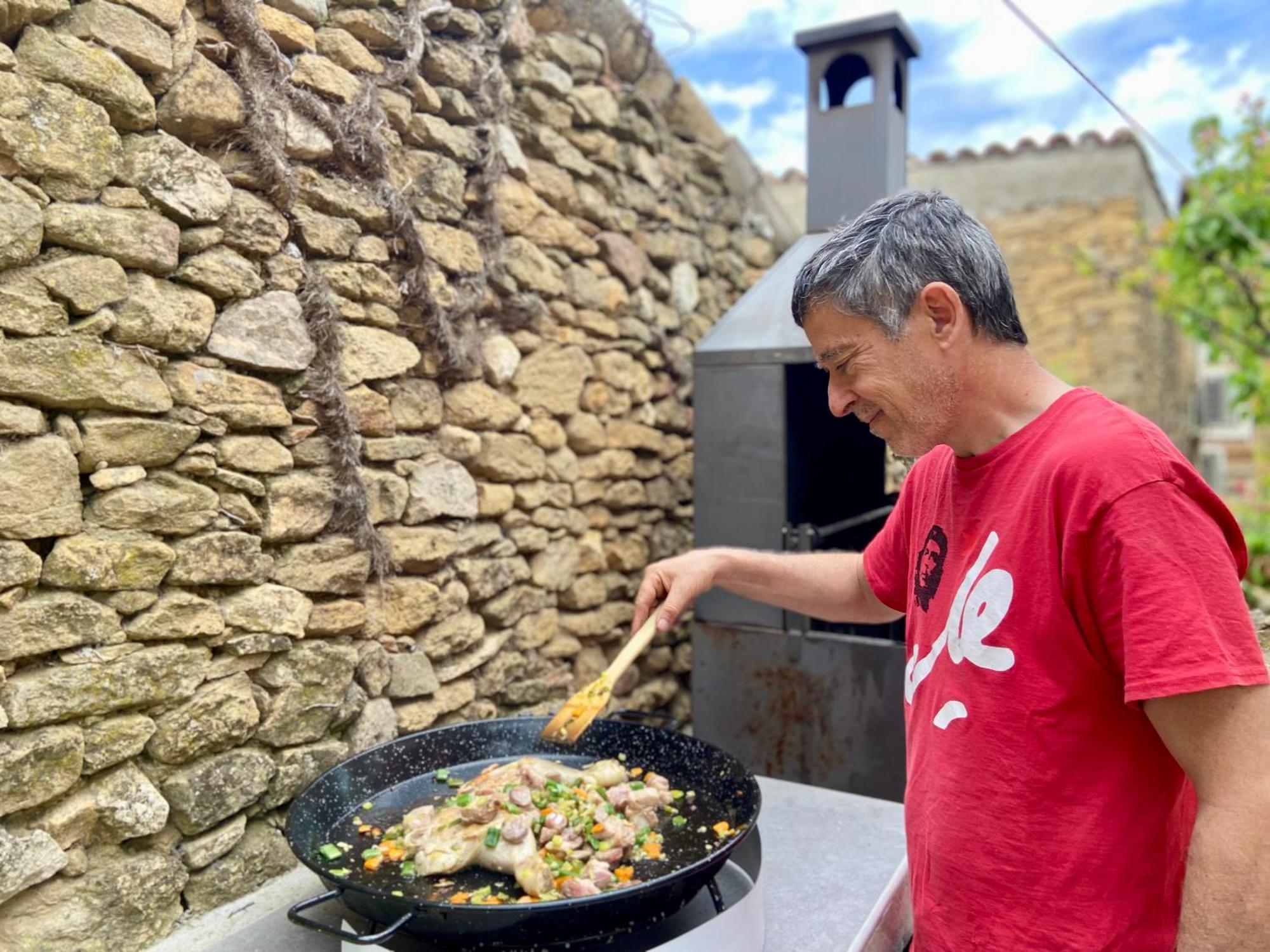 Вилла Casa Acollidora I Familiar Amb Jardi I Barbacoa Ажер Экстерьер фото