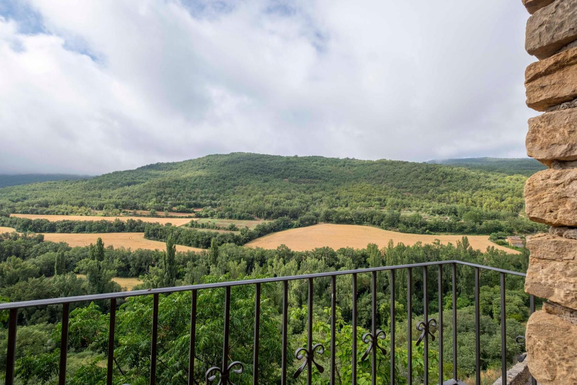 Вилла Casa Acollidora I Familiar Amb Jardi I Barbacoa Ажер Экстерьер фото